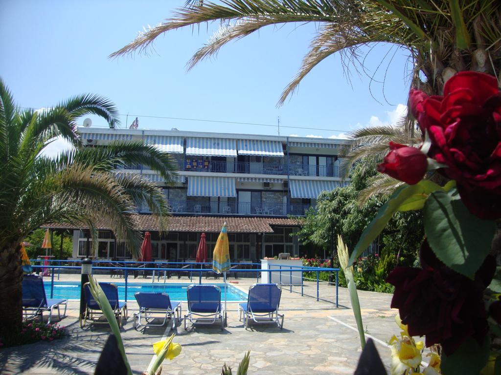 Hotel Pantazis Paralia Panteleimonos Extérieur photo